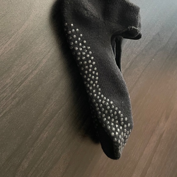 NWOT!!! Kate Spade grips socks - Picture 7 of 8